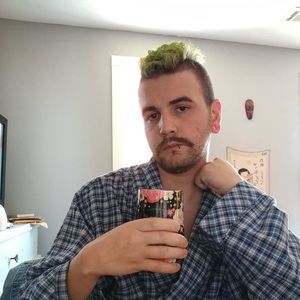 Meet your Posher, Sam